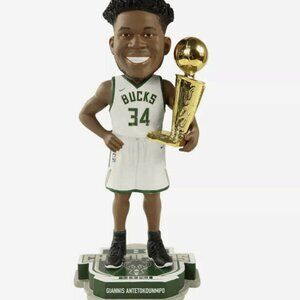 2021 BUCKS GIANNIS ANTETOKOUNMPO NBA CHAMPS TROPHY BOBBLEHEAD FOCO NIB - In Hand